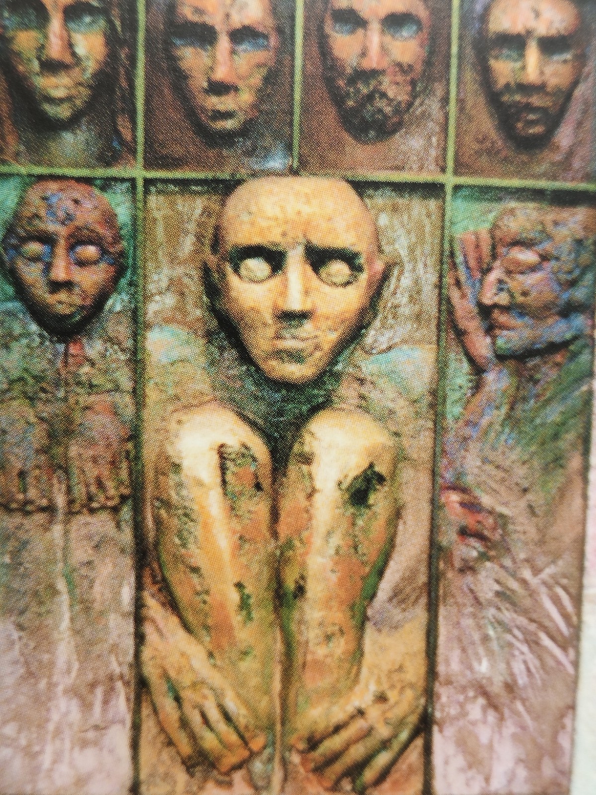Strokes of Genius Contemporary Iraqi Art Maysaloun Faraj Illustrated Saqi Books