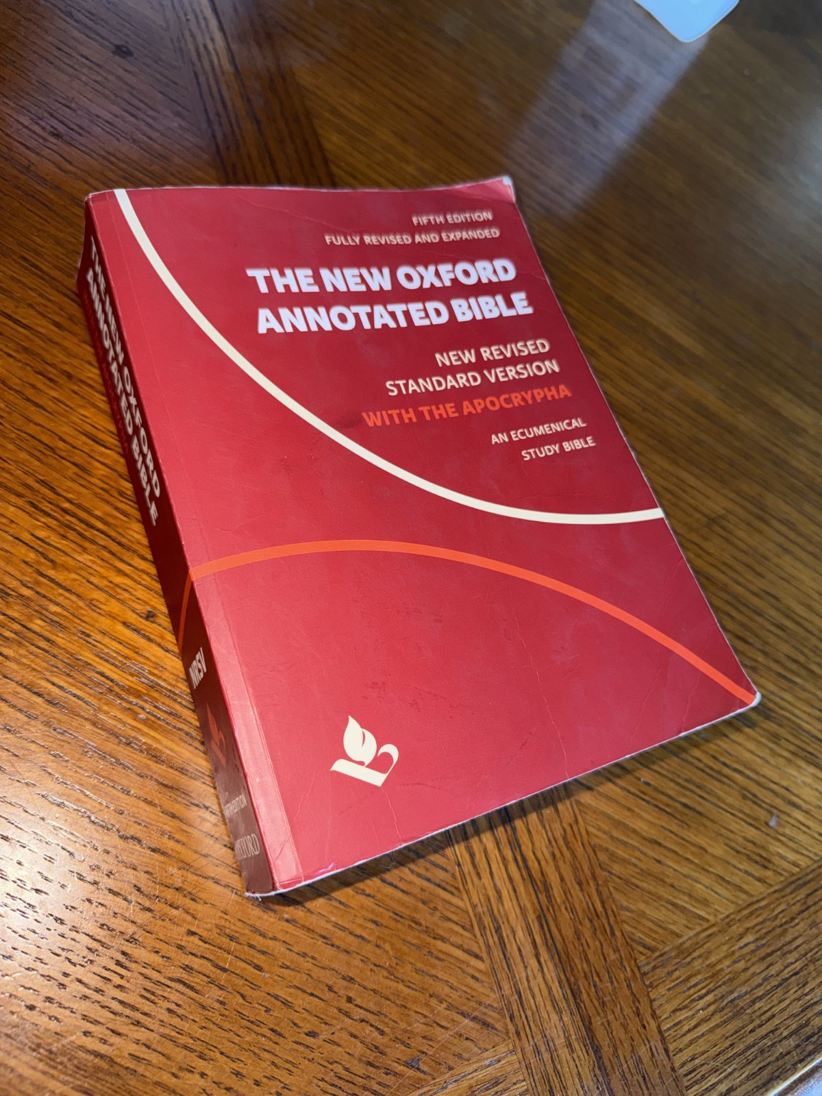 New Oxford Annotated Bible with Apocrypha : New Revised Standard Version by…