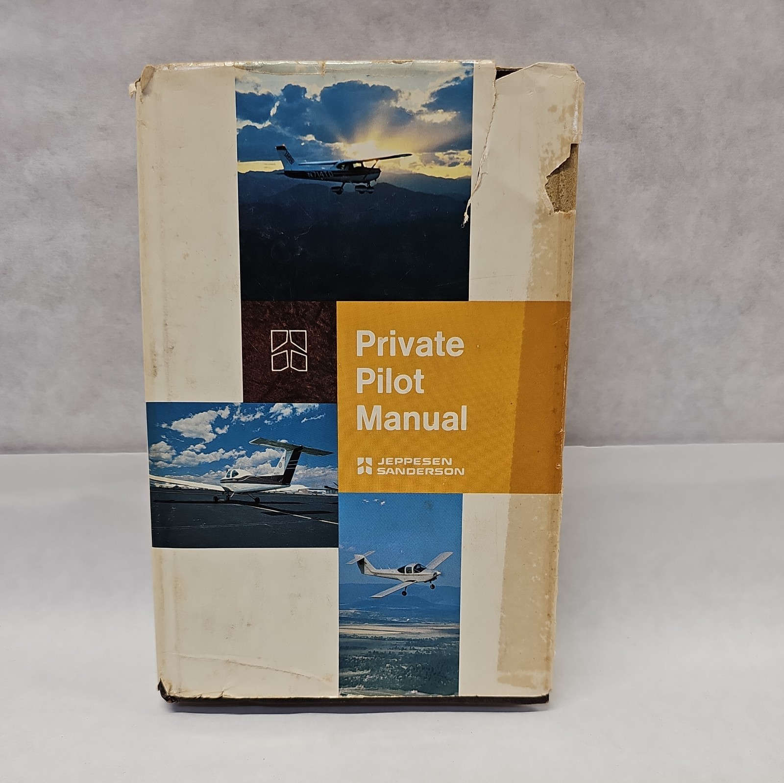 Jeppesen Sanderson Private Pilot Manual Training Aviation Flying 1981 Hardcover