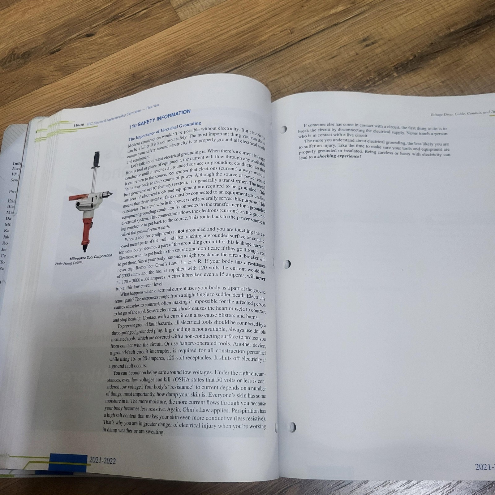 IEC Electrical Apprenticeship Curriculum 2021-2022 First Year Student Manual