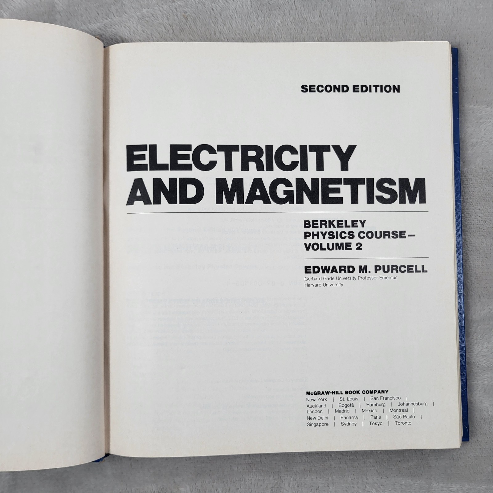 Electricity and Magnetism Berkeley Physics Course Vol 2 Edward Purcell HC 2nd Ed