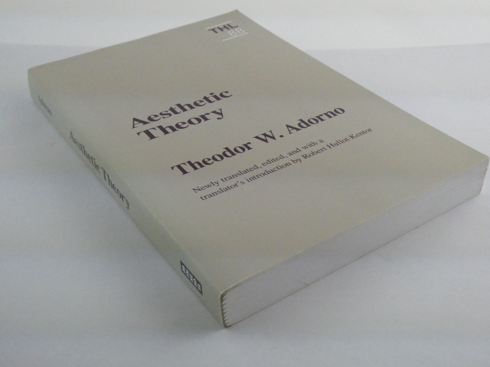 Aesthetic Theory Volume 88 Theory and History of Literature by Theodor W. Adorno