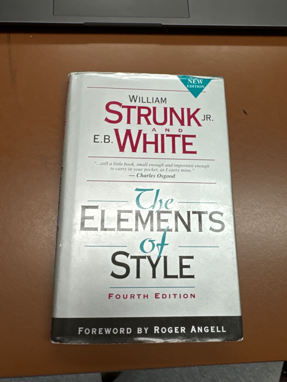 Elements of Style by E. White, William Strunk and William Strunk Jr. (1999,…