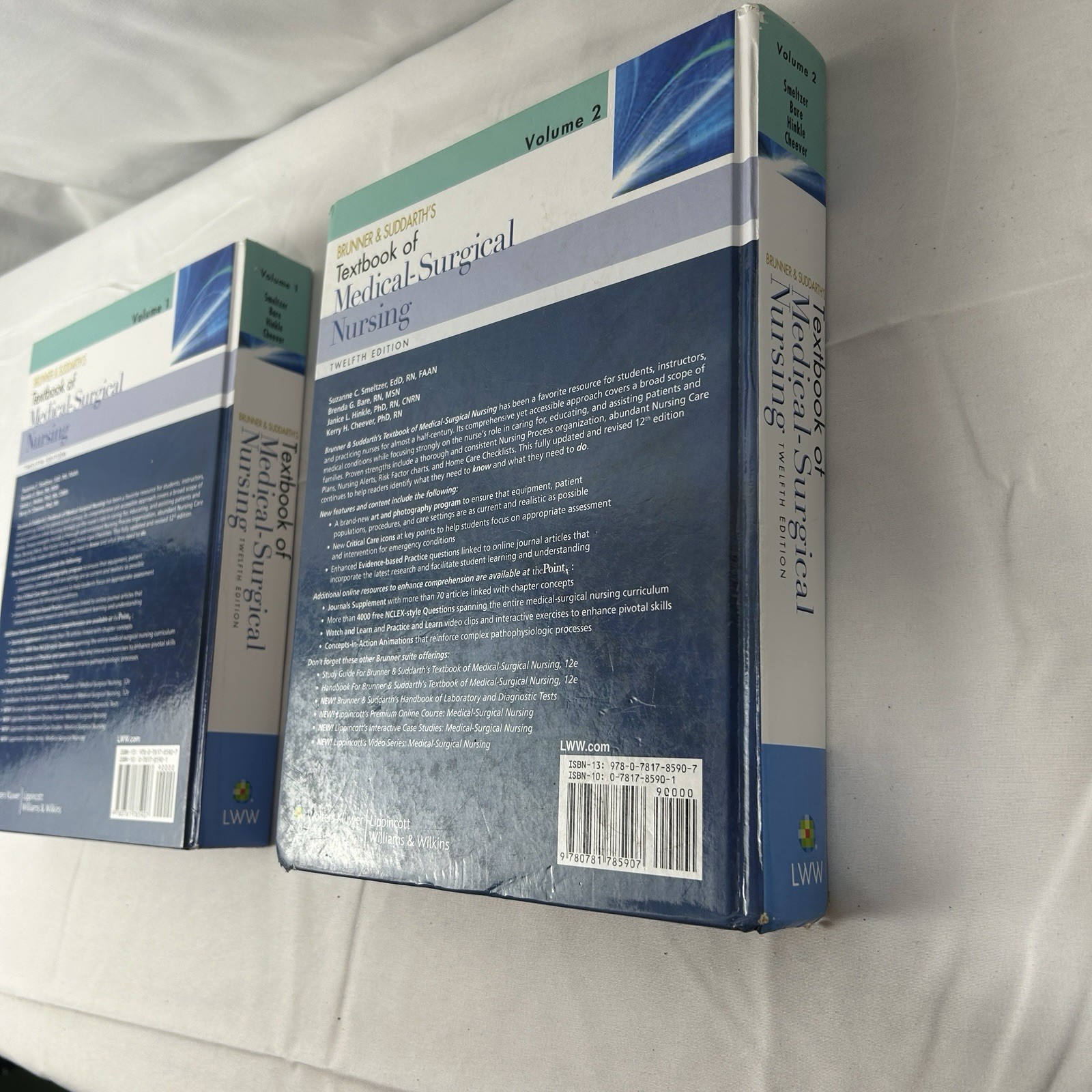 Brunner & Suddarth’s Textbook of Medical-Surgical Nursing (Vol 1 & 2) (2021)12th