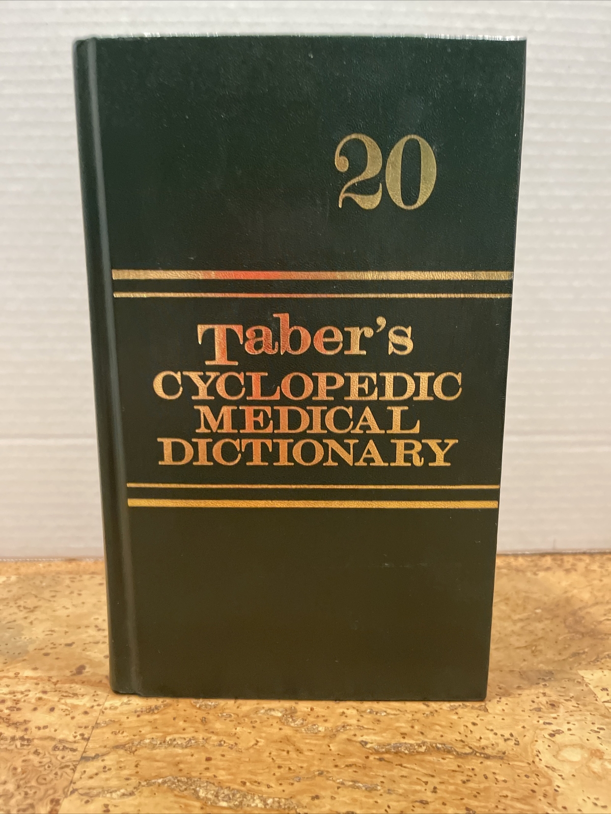 Taber’s Cyclopedic Medical Dictionary : Thumb-Indexed Version by Donald Venes…