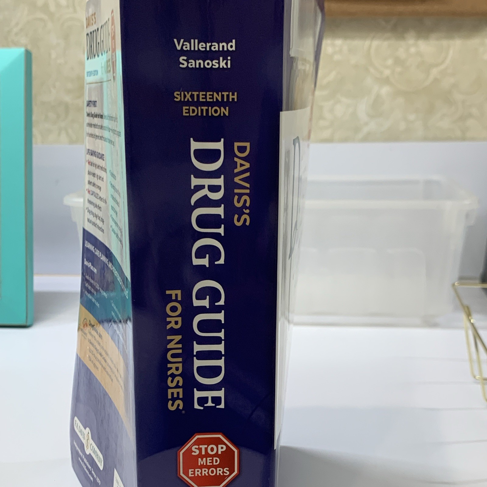 Davis’s Drug Guide for Nurses 16th – Vallerand & Sanoski 9780803669451